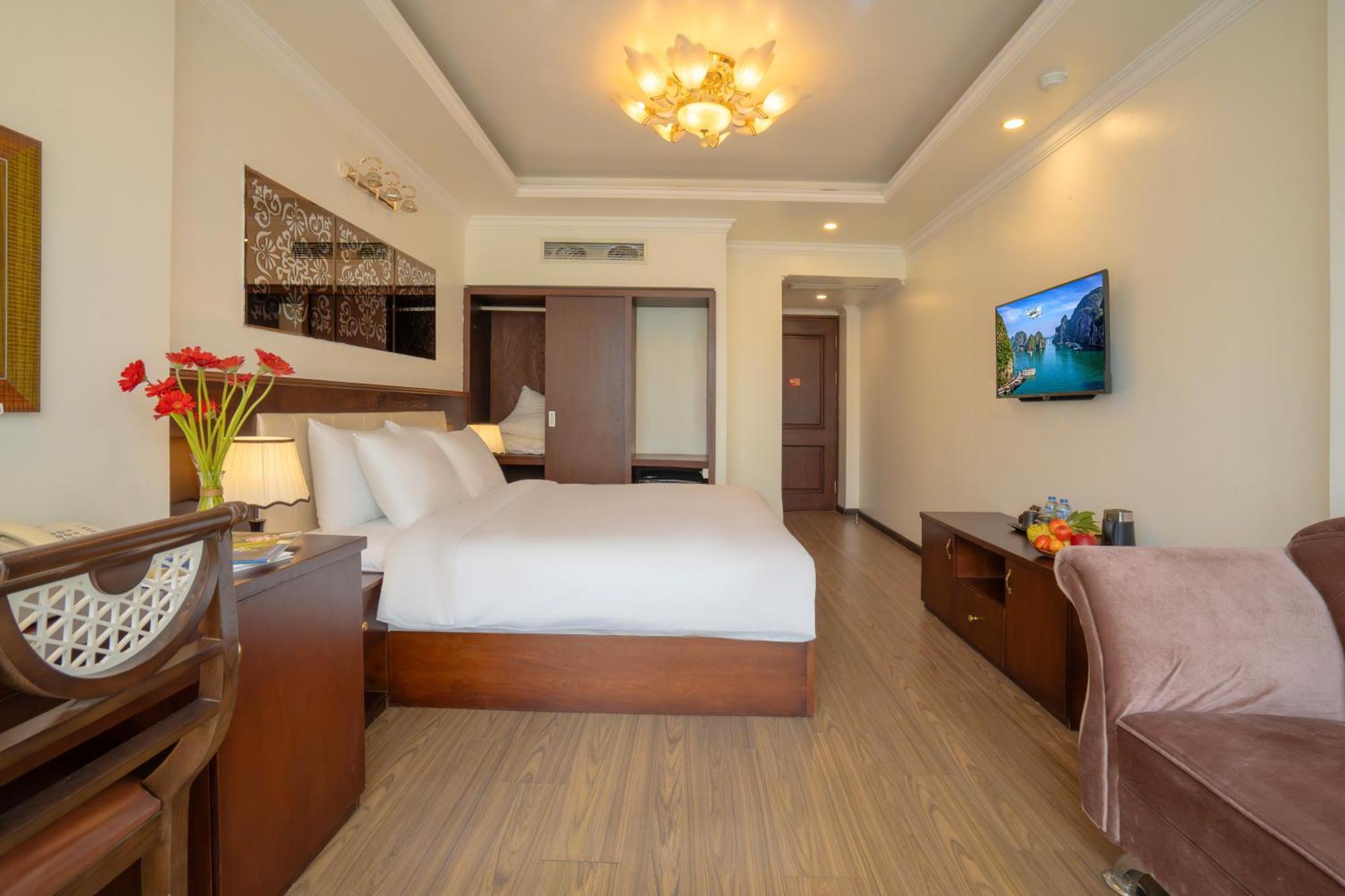 Hotel Du Palace Hanoi Bagian luar foto