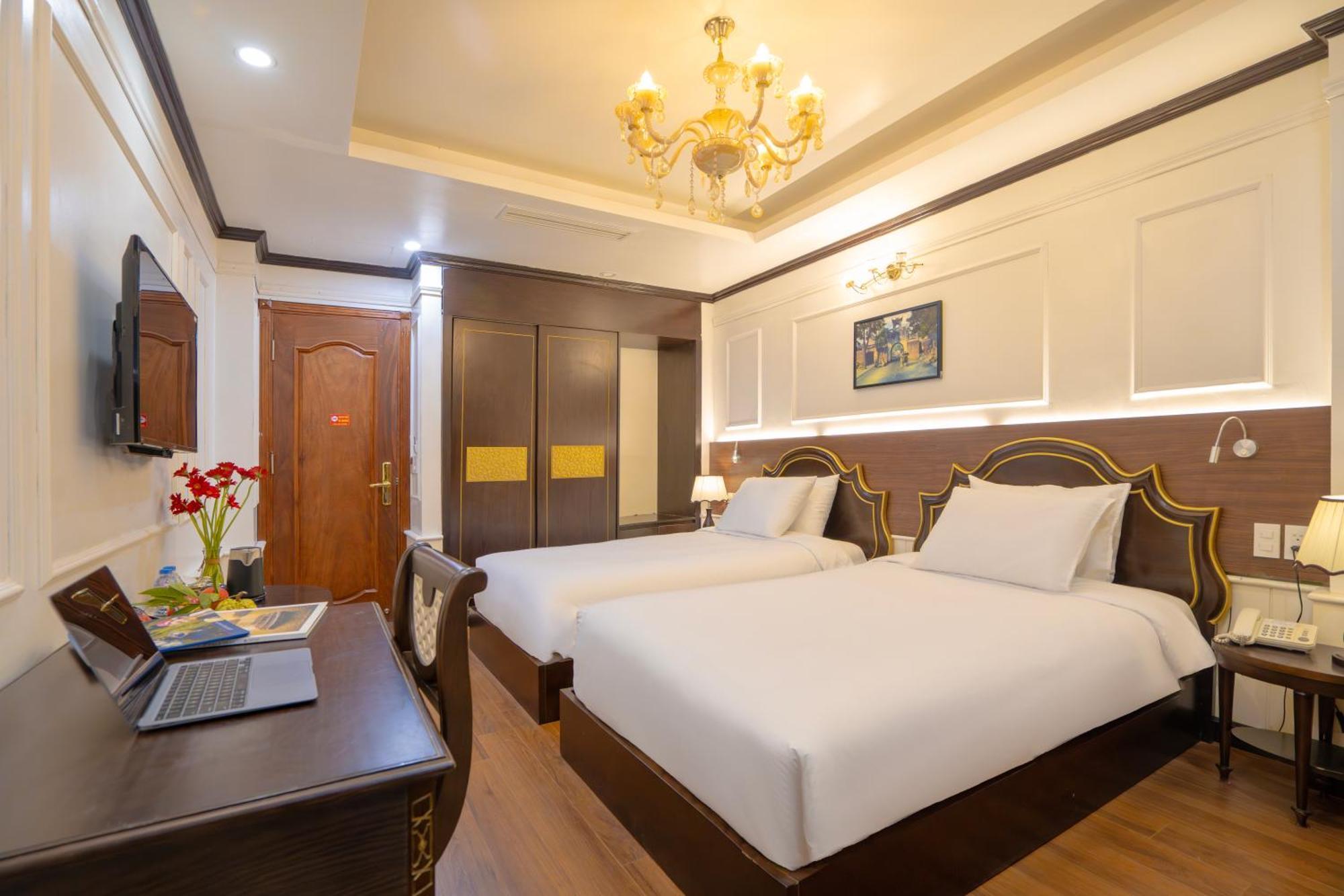 Hotel Du Palace Hanoi Bagian luar foto